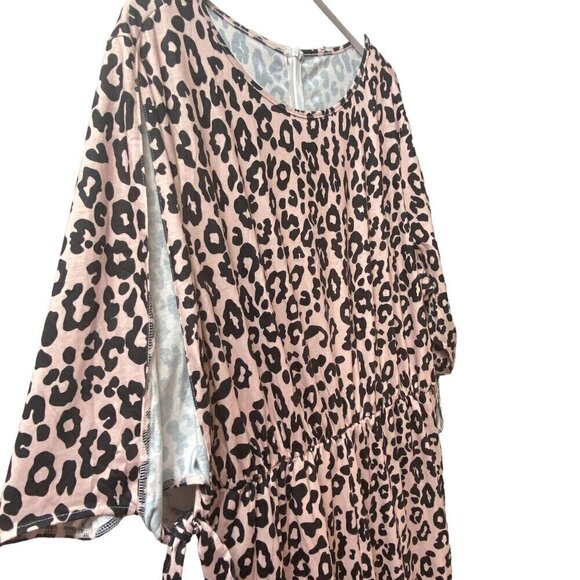 Leopard Jumpsuit Plus Size 2X Black Pink Leopard Stretch Jersey NWOT - Picture 7 of 12